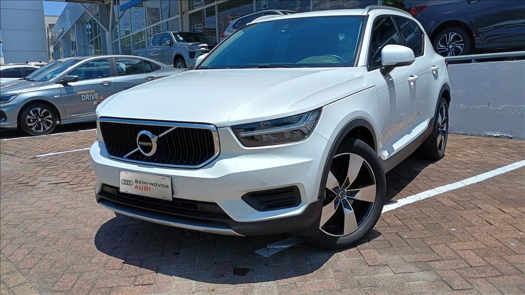 Volvo XC40 2.0 T4 GASOLINA MOMENTUM GEARTRONIC